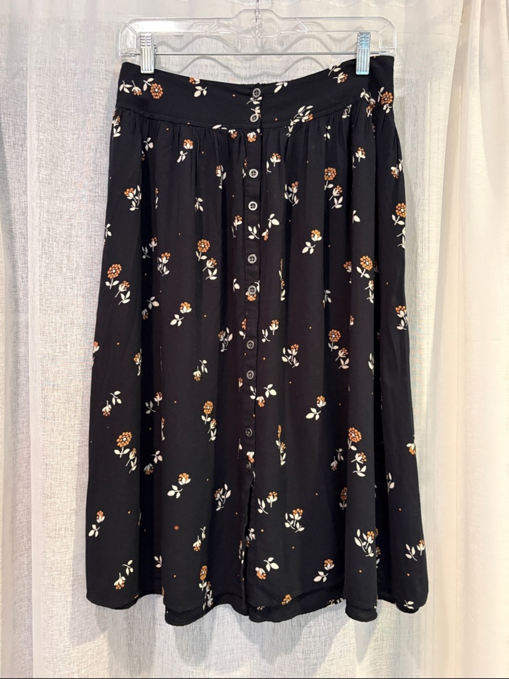 Ecote Black Floral Button-down A-line Skirt, M